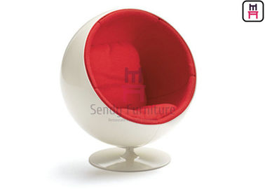 เก้าอี้ไข่ไฟเบอร์กลาสสีแดงเก้าอี้ FD-1409 Eero Aarnio ลูกโลก 42 '' 39 '' 48 ''